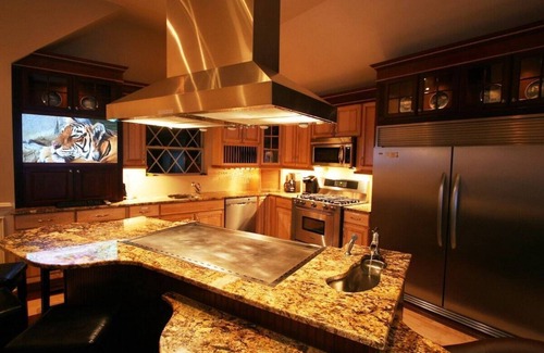 Timberline Casa | 7 BR, 4D Gaming Theater, 4 Suites, 3 Bañeras, 2 teatros, Sauna, ski-in / ski-out