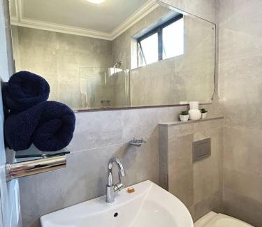 Shaka's Rock Apartamento | 7 Chaka's Place Ballito