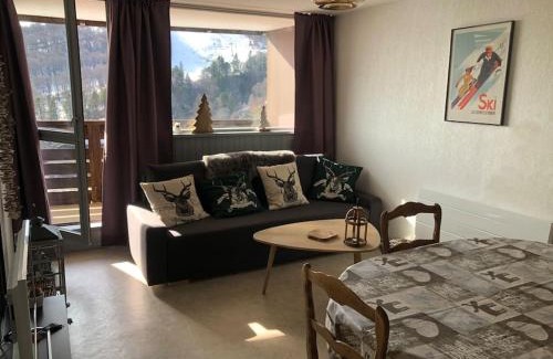 Besse-et-Saint-Anastaise Apartamento | 7 couchages et bébé au pied des pistes
