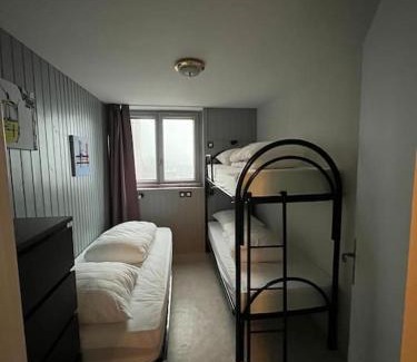 Besse-et-Saint-Anastaise Apartamento | 7 couchages et bébé au pied des pistes
