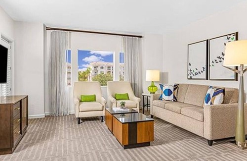 Williamsburg Complejo | 7 day getaway in sunny Orlando, FL at the Marriott Grande Vista Resort!