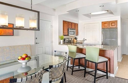 Williamsburg Complejo | 7 day getaway in sunny Orlando, FL at the Marriott Grande Vista Resort!