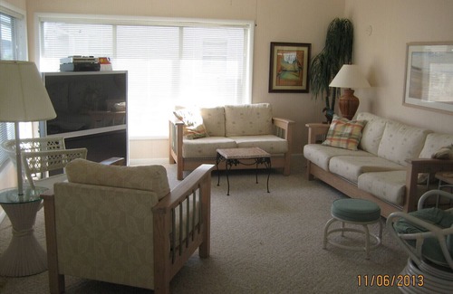 Ocean Isle Beach Cabaña | 7 Duneside Drive-Smith