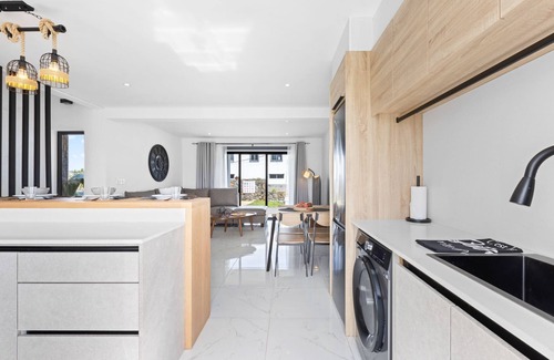 Grand-Baie Apartamento | 7 Green Village - Three Bedroom Apartment, Sleeps 6