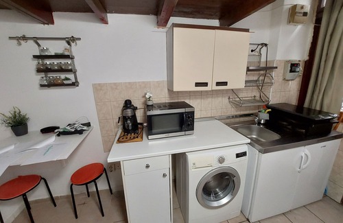 Erzsebetvaros Apartamento | 7. Kerületben található az apartman. Közel a Városligethez, bulinegyedhez.