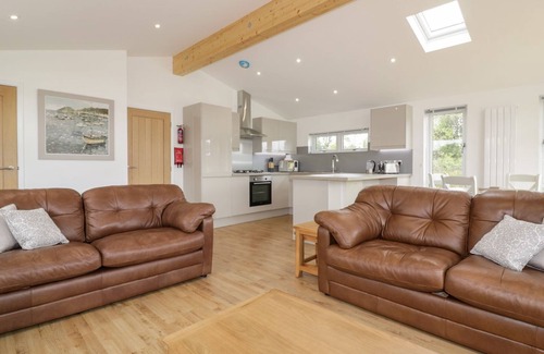 Dobwalls Cabaña | 7 Meadow Retreat