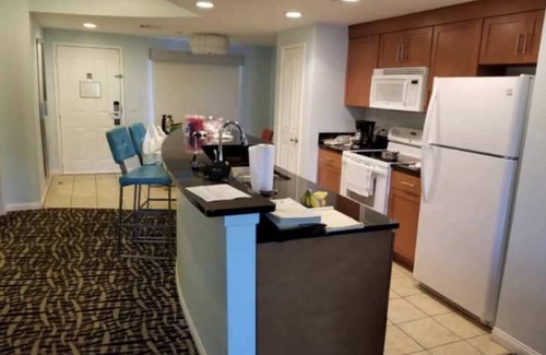 Terra Lago Complejo | 7 mi. from Coachella a Cozy 2 bdrm. fully furnished condo at a beautiful resort