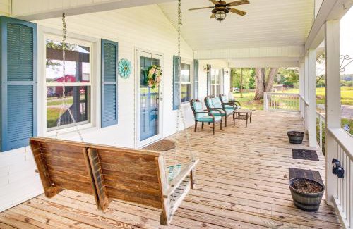 Sparta Casa | 7 Mi to Center Hill Lake Spacious Sparta Home!