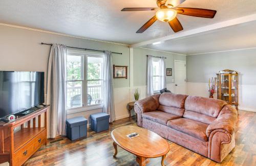 Sparta Casa | 7 Mi to Center Hill Lake Spacious Sparta Home!
