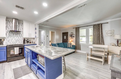 Riverview Casa | 7 Mi to Dtwn: Pet-Friendly Jacksonville Home!