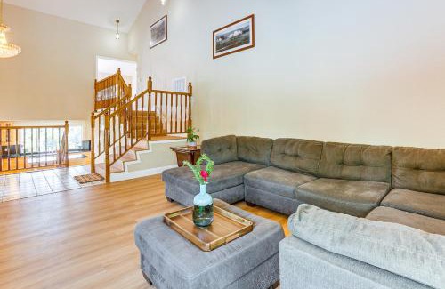East San Jose Casa | 7 Mi to Dtwn San Jose City-View Family Getaway