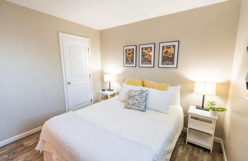 Salemtown Casa | 7 Min drive to Broadway- Walkable Neighborhood