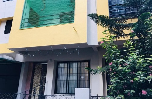 Mundhwa Casa | 7 Minutes from Airport+Bathtub+Terrace+BBQ Backyard+Garden+Wifi