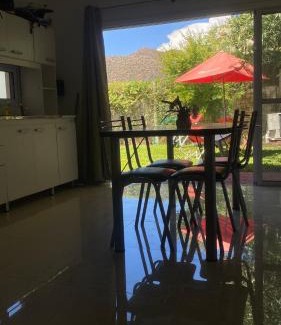 Chilecito Casa | 7 Olivos Departamento Interno hasta 5 personas con Pileta compartida