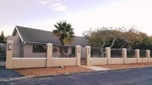 Milnerton Apartamento | 7 on Disa Self-catering Accommodation