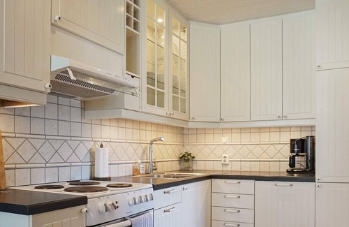 Kampersvik Casa | 7 person holiday home in Fjällbacka