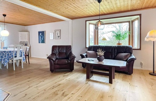 Hogsby Casa | 7 person holiday home in HÖGSBY