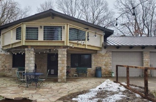 Champion Casa | Enjoy Summertime fun in the Laurel Highlands! Bike, hike, raft, golf close by!