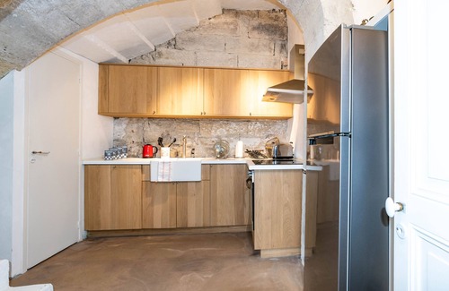 Graveson Casa | 7 a 10 habitaciones / 8 baños Casa de pueblo Área de Saint Remy Piscina climatizada Aire acondicionado ¡¡Renovado !!!!