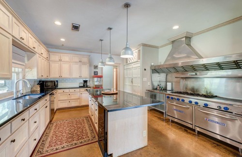Fort Worth Casa | Retiro de 117 acres de granja en North Fort Worth - Sanders Hitch