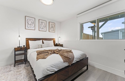 Bayview Casa | 700+Mbps Wifi | Downstairs Space | Backyard BBQ
