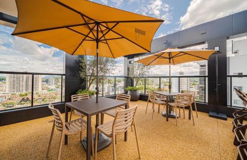 Anita Garibaldi Apartamento | 702Mi Elegância e carinho em um só lugar