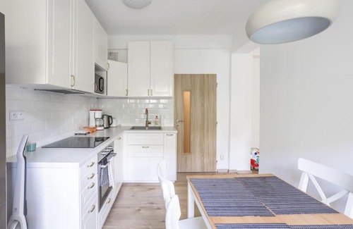 Stresovice Apartamento | 70m2 2+1 apartment 5 min walk from Hradcany Area