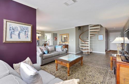 Shelter Cove Casa | 7122 Harbourside I