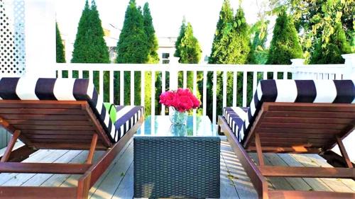West Cape May Casa | 717 Broadway