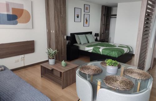 Barrios Unidos Apartamento | 72Hub moderno apto vistas ciudad, piscina gimnasio