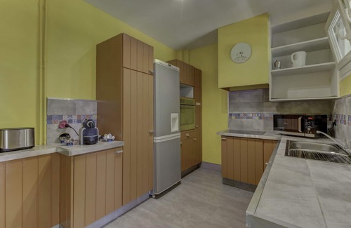 Aubagne Apartamento | Apartamento de 75m2 en villa con piscina en AUBAGNE en jardín de 1000m2