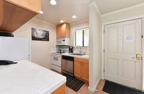 Napa Condominio | 760 S At Silverado 1 Bedroom Condo by RedAwning