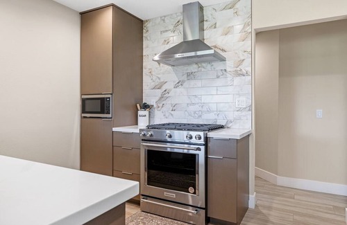 Palm Desert Condominio | 765 Preston Remodeled Golf Course and Mountain View