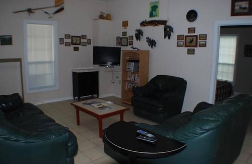 Port Mansfield Casa | 775 Baffin Back - Cozy Cottage of Comfort!
