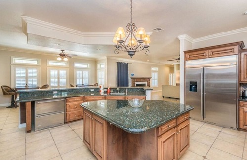 Paradise Casa | 777Rentals - 5BR/4.5Bath - Log Cabin Estate