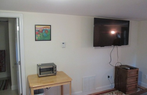 Bass River Apartamento | Seaview Ave Cottage Gran patio privado, renovado en 2014, a 10 minutos a pie de las playas