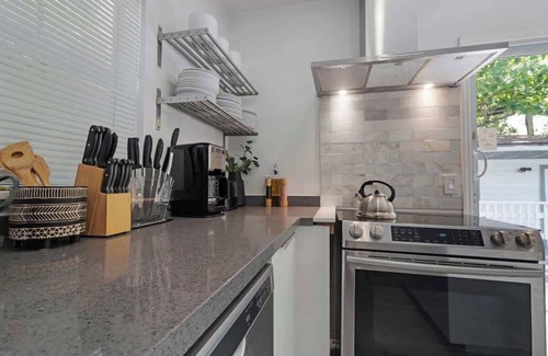 Midtown Casa | 7BD Downtown Oasis - Pool - 10 Mins to South Beach