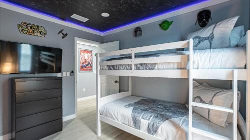 Four Corners Casa | 7BD No Carpet Home with Pool Spa BBQ and Game Room