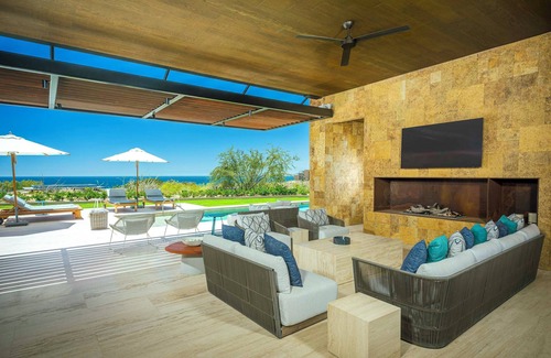 San Jose del Cabo Villa | 7BR Luxury Villa Where Family Memories Meet Five-Star Comfort!