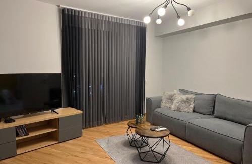 Plovdiv Center Apartamento | 7Mins City Garden and Center+P