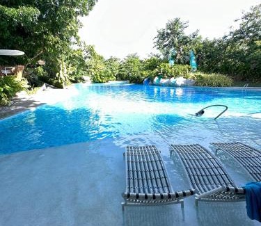 Maribago Apartamento | 7N-D Cozy Resort Tambuli Seaside Living