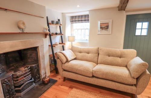 Ambleside Casa | 8 12 Church Street