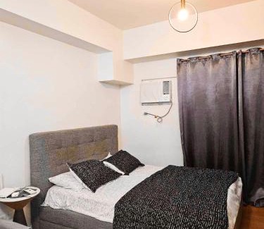 Barangay 670 Apartamento | 8 Adriatico Condo near US Embassy