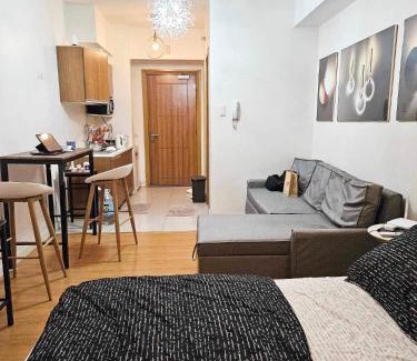 Barangay 670 Apartamento | 8 Adriatico Condo near US Embassy