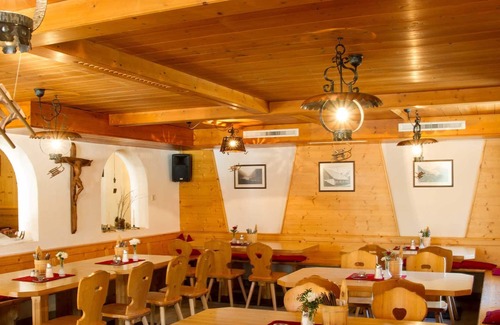 Mandarfen Cabina | 8-bedded room with shared bathroom - Pitztaler Schihütte
