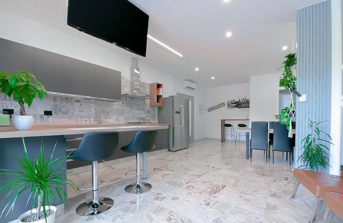Reggio nell'Emilia Apartamento | 8 Bedroom apartment in Reggio Emilia center