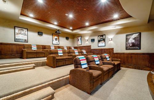Deer Valley Casa | 8 Bedroom Deer Valley Masterpiece with endless views. Theater hot tub game room ski-inout