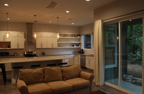 Austin Casa | 8 Bedroom Downtown House