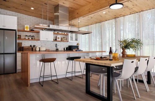 Wheatsheaf Otro | 8 bedroom farmstead in Wheatsheaf Daylesford