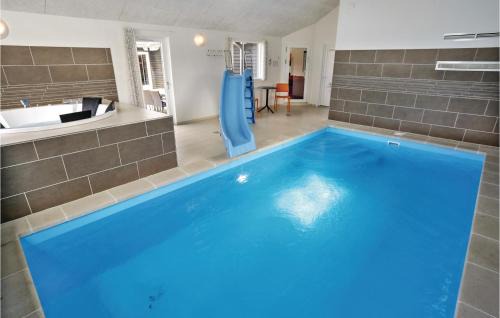 Blavand Casa | 8 Bedroom Lovely Home In Blåvand
